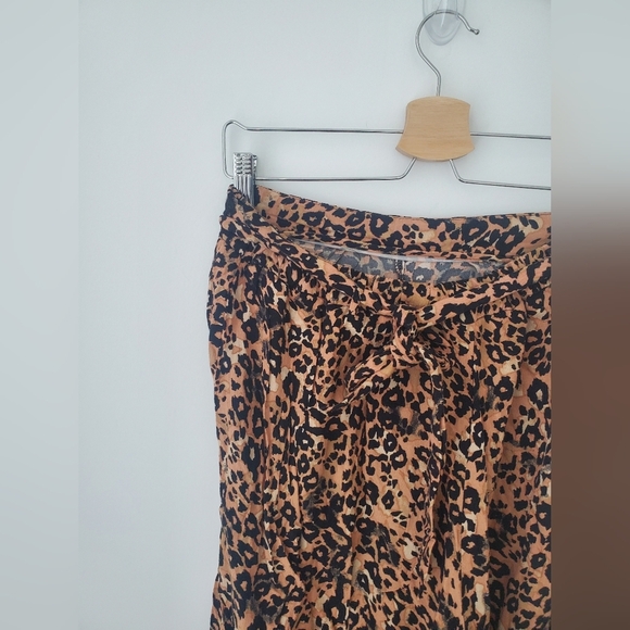 Wilfred Leopard Print Pants - Black and Tan - Picture 4 of 9